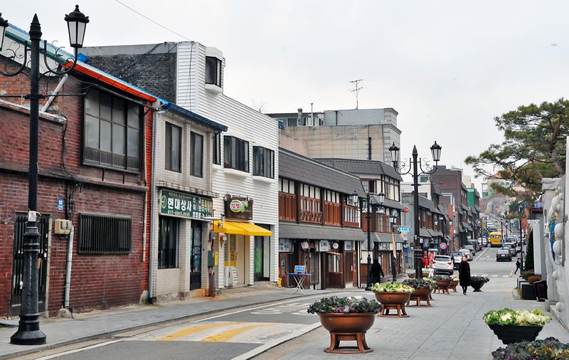 Open Port Street2.jpg image