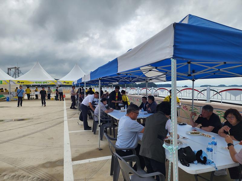 행사사진6(마을장터).jpg